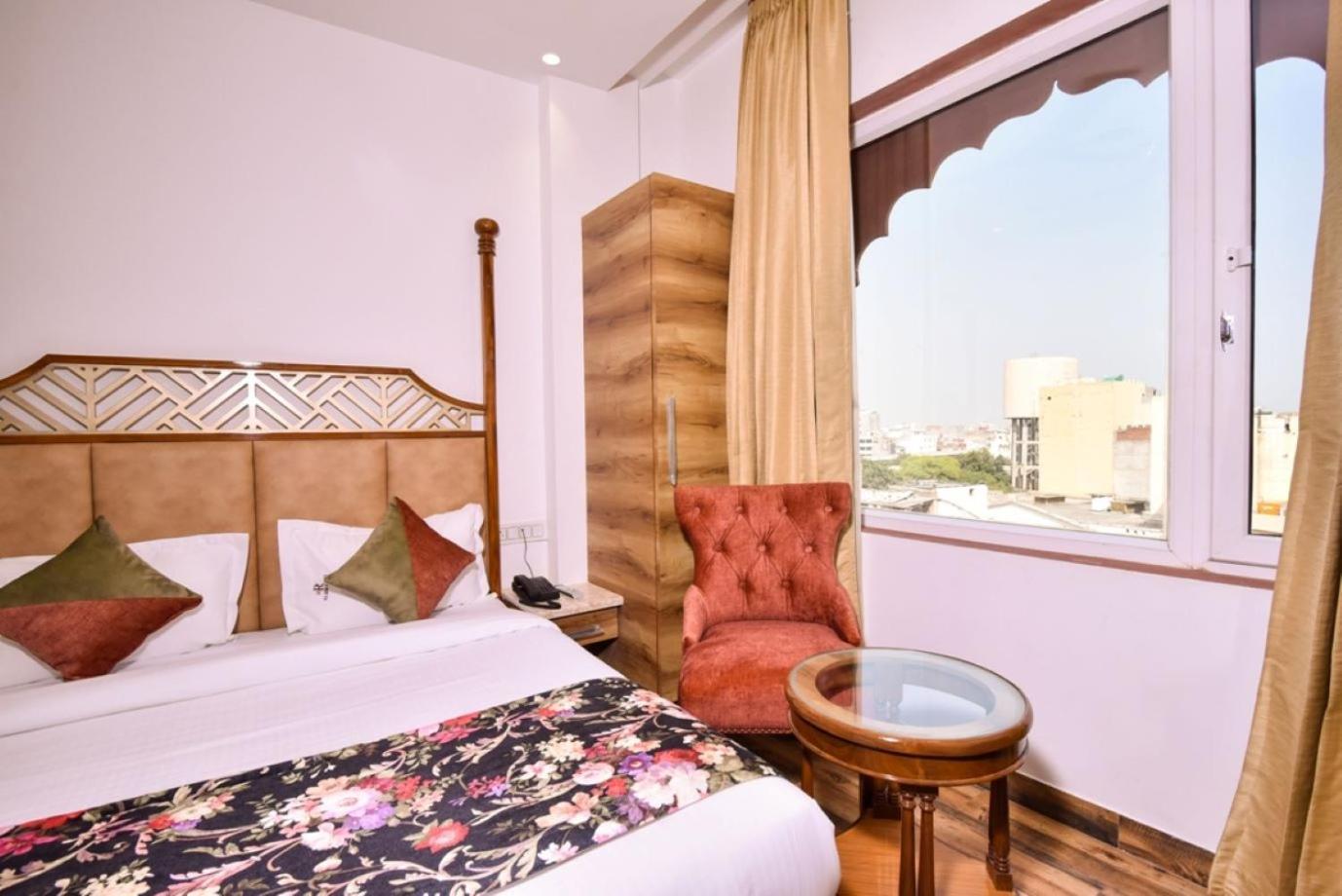 Hotel Rv Golden Амритсар Экстерьер фото